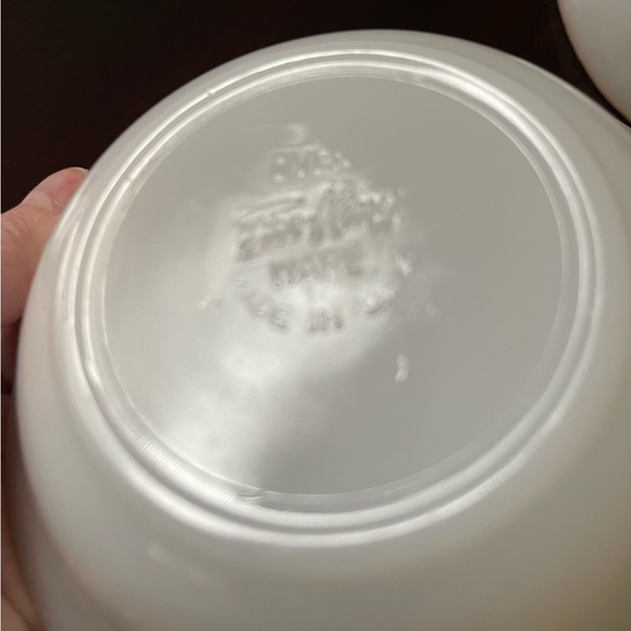 Fire King Swirl Milk Glass Set Of 3 Nappie Dessert Bowls - Picture 5 of 7